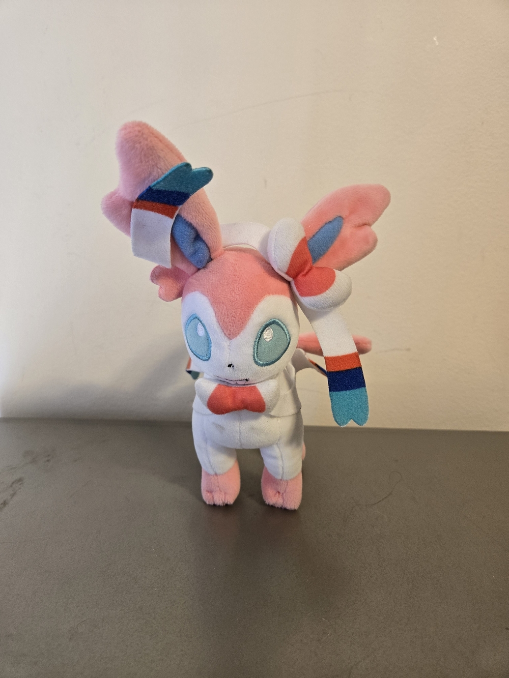 Pokémon Sylveon 7" Plush Toy